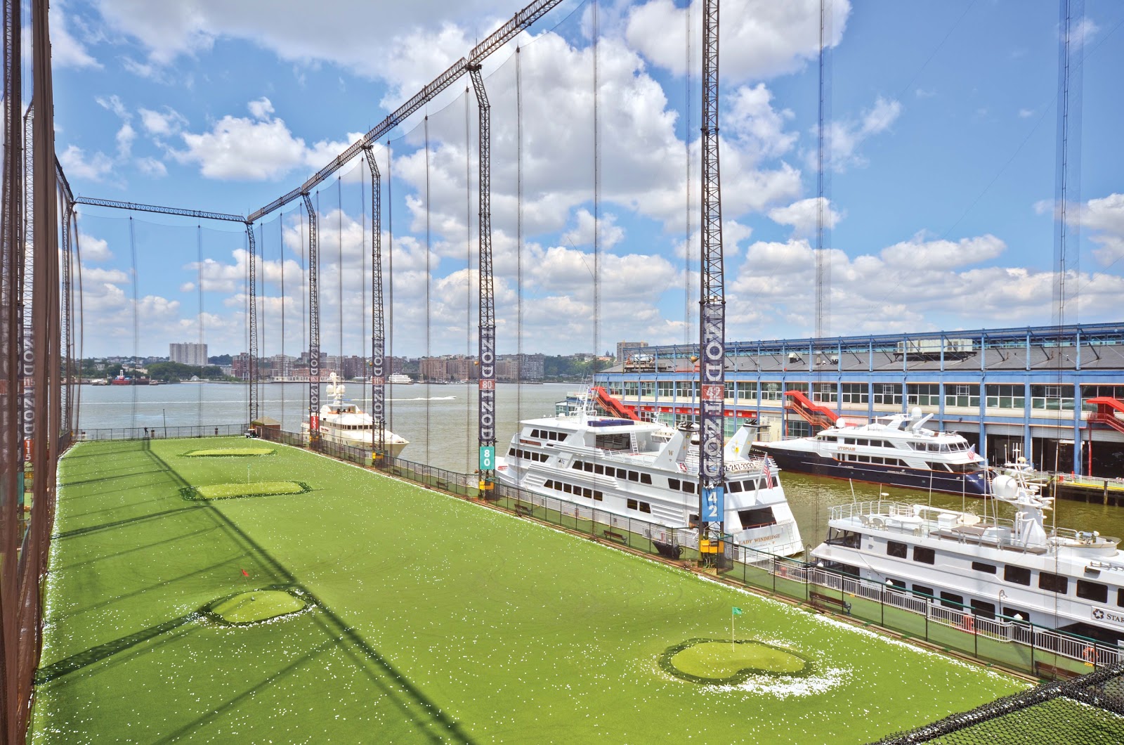 Photo of The Golf Club at Chelsea Piers in New York City, New York, United States - 2 Picture of Point of interest, Establishment, Store, Health