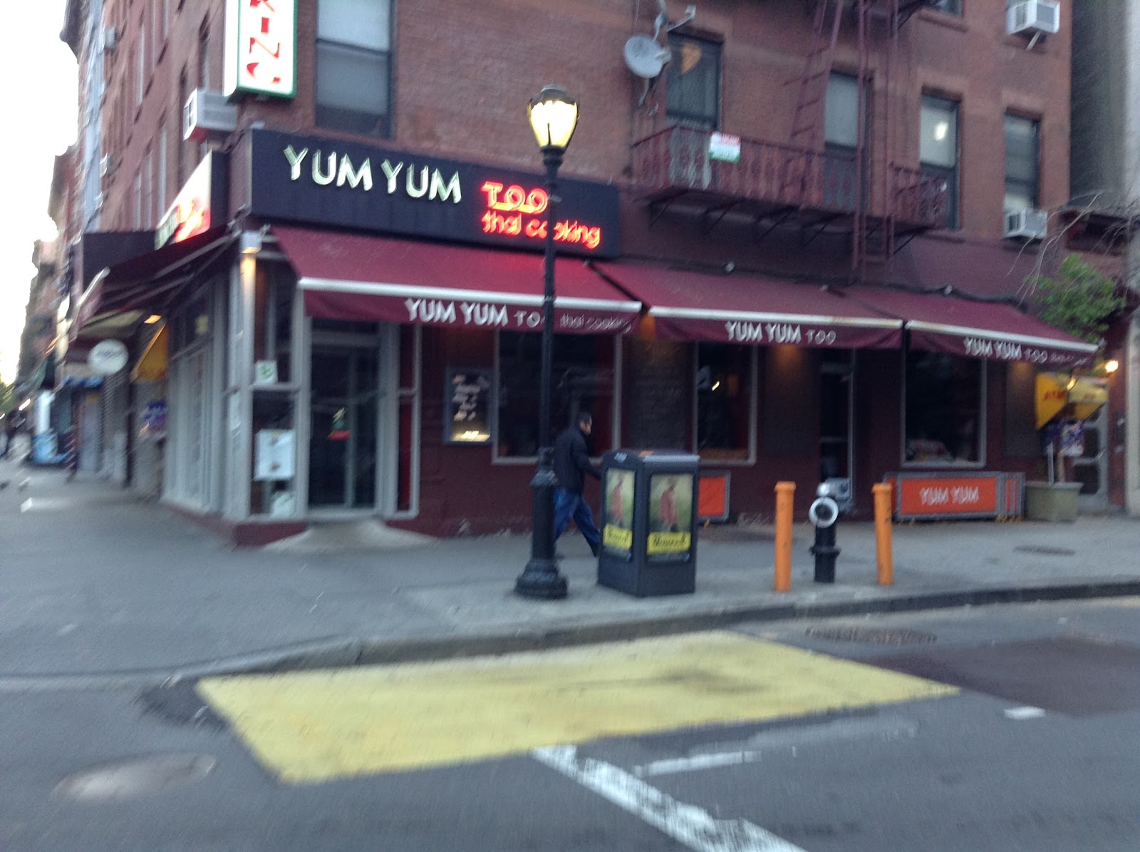 Photo of Yum Yum Bangkok in New York City, New York, United States - 1 Picture of Restaurant, Food, Point of interest, Establishment
