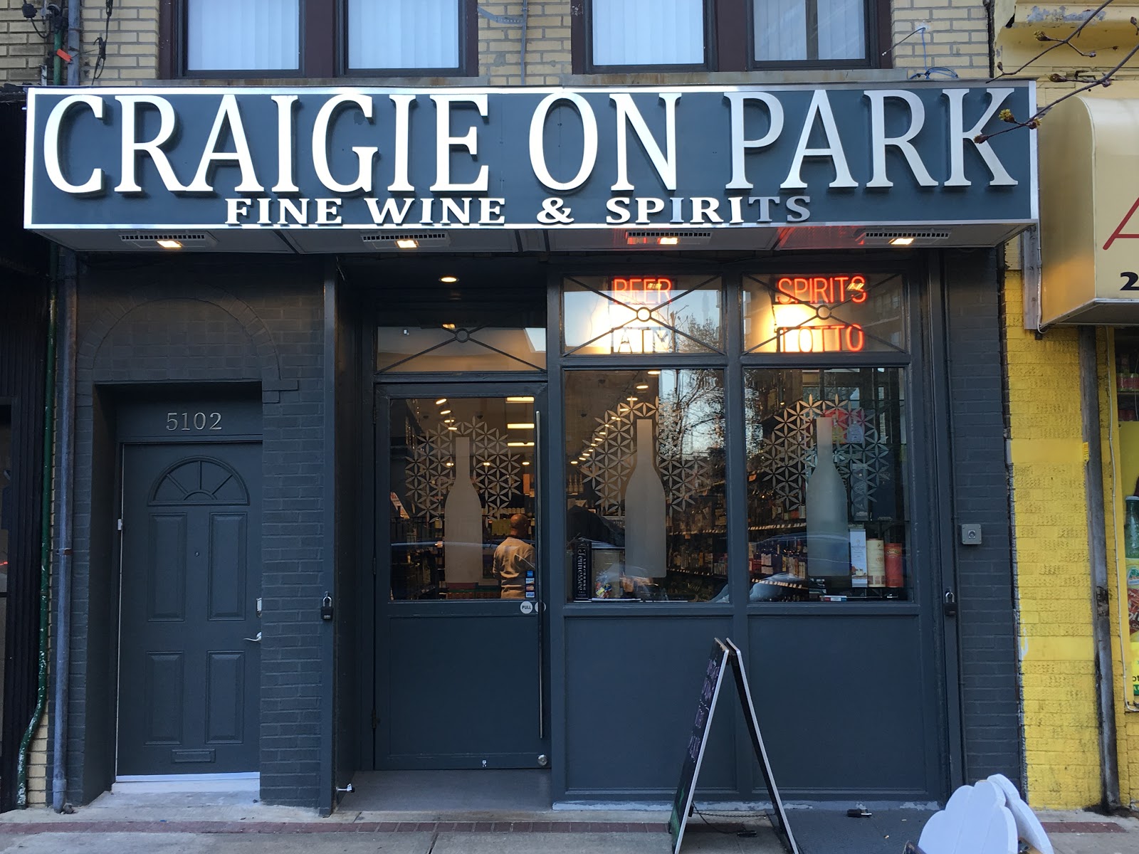 Photo of Craigie on Park Fine Wine & Spirits in West New York City, New Jersey, United States - 1 Picture of Point of interest, Establishment, Store, Liquor store