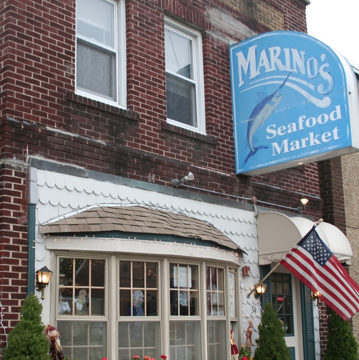 Photo of Marino's Seafood Restaurant and Market in Cranford City, New Jersey, United States - 2 Picture of Restaurant, Food, Point of interest, Establishment