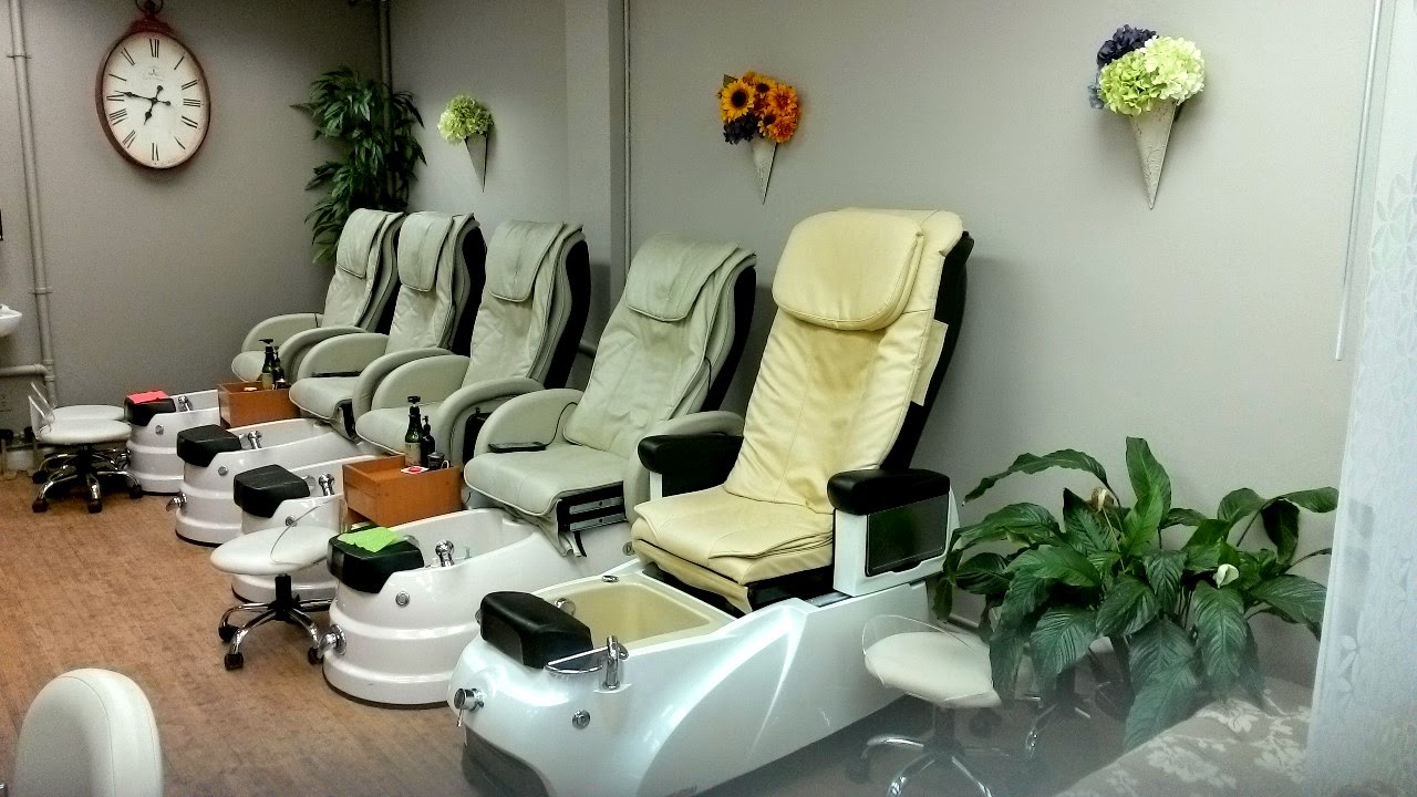 Photo of Fancy Nail Salon in Ridgewood City, New Jersey, United States - 4 Picture of Point of interest, Establishment, Beauty salon, Hair care