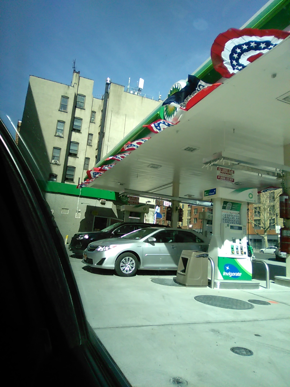 Photo of Melrose Gas Corporation in Bronx City, New York, United States - 1 Picture of Point of interest, Establishment, Gas station, Car repair