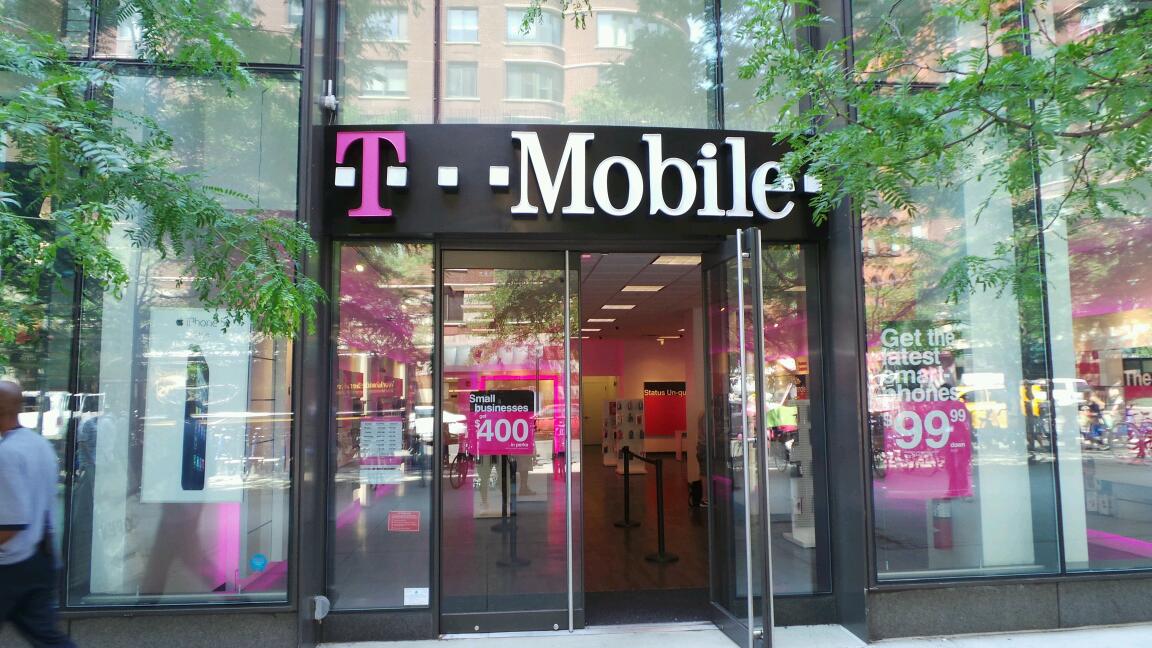Photo of T-Mobile New York in New York City, New York, United States - 1 Picture of Point of interest, Establishment, Store
