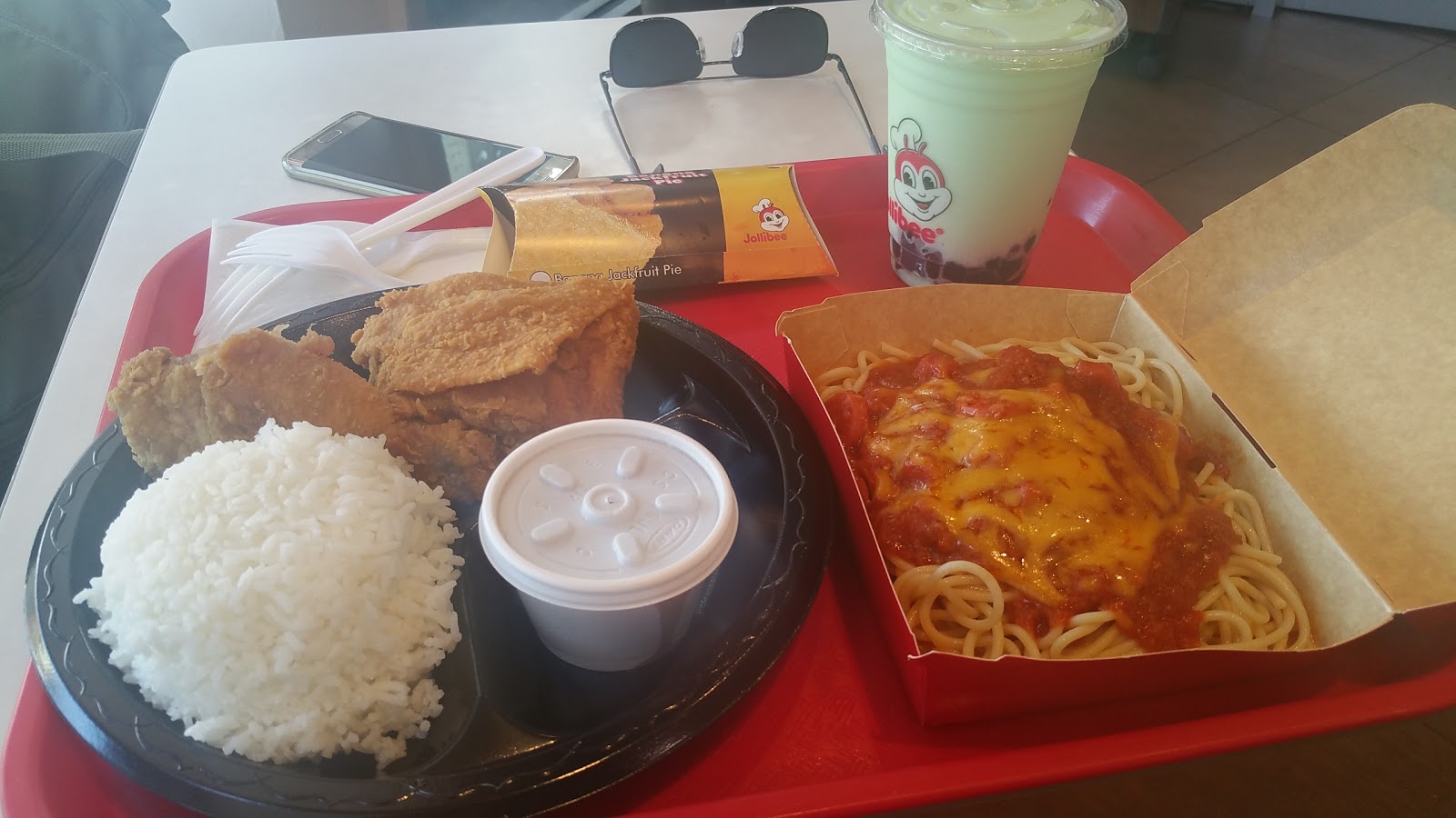 Photo of Jollibee in Woodside City, New York, United States - 1 Picture of Restaurant, Food, Point of interest, Establishment