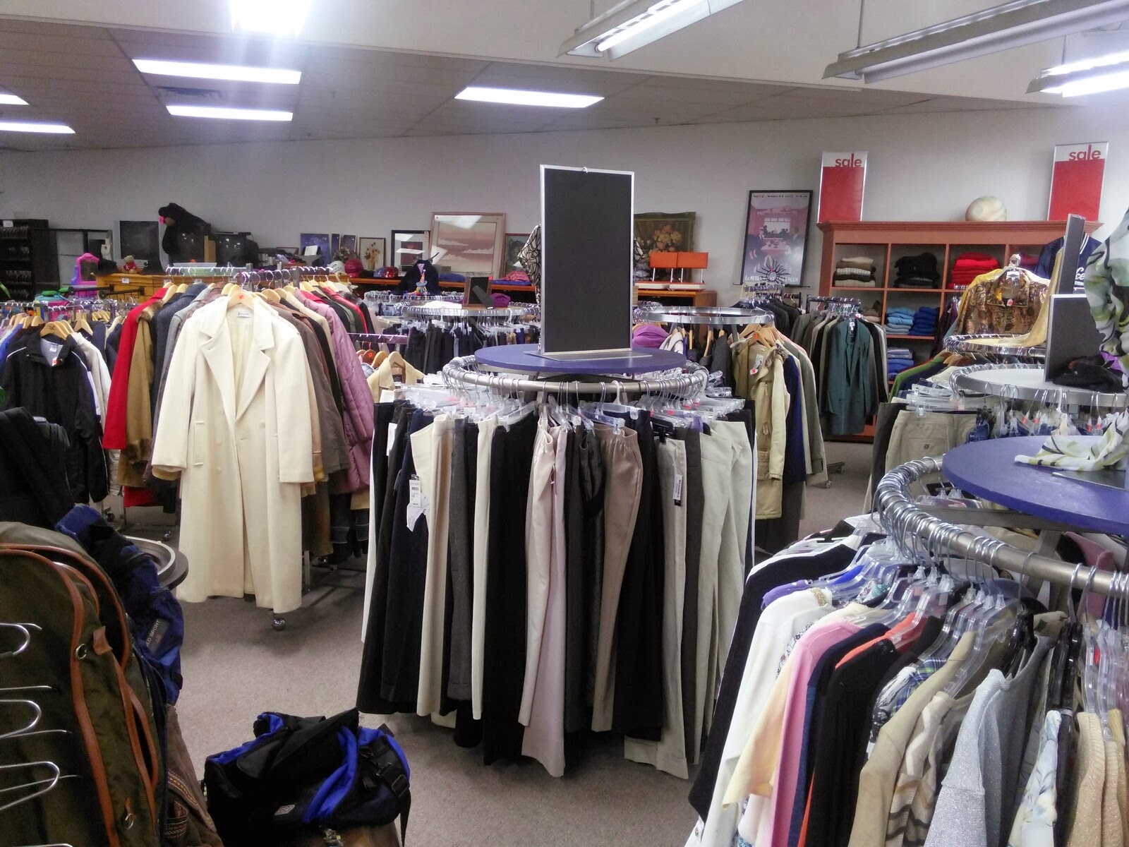 Photo of United Way Quality Retail Store - Thrift Shop in Secaucus City, New Jersey, United States - 3 Picture of Point of interest, Establishment, Store