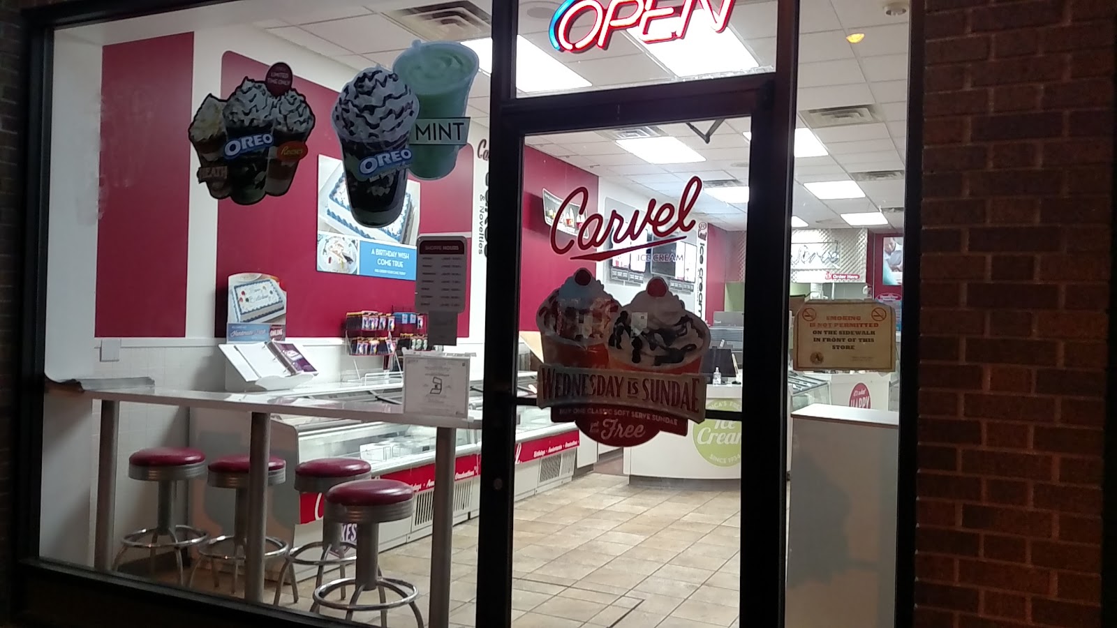 Photo of Carvel Ice Cream in Great Neck City, New York, United States - 3 Picture of Food, Point of interest, Establishment, Store, Bakery