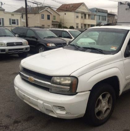 Photo of Sunshine Auto Sales in Paterson City, New Jersey, United States - 10 Picture of Point of interest, Establishment, Car dealer, Store