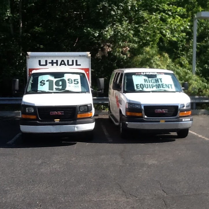 Photo of U-Haul Neighborhood Dealer in Englewood City, New Jersey, United States - 1 Picture of Point of interest, Establishment