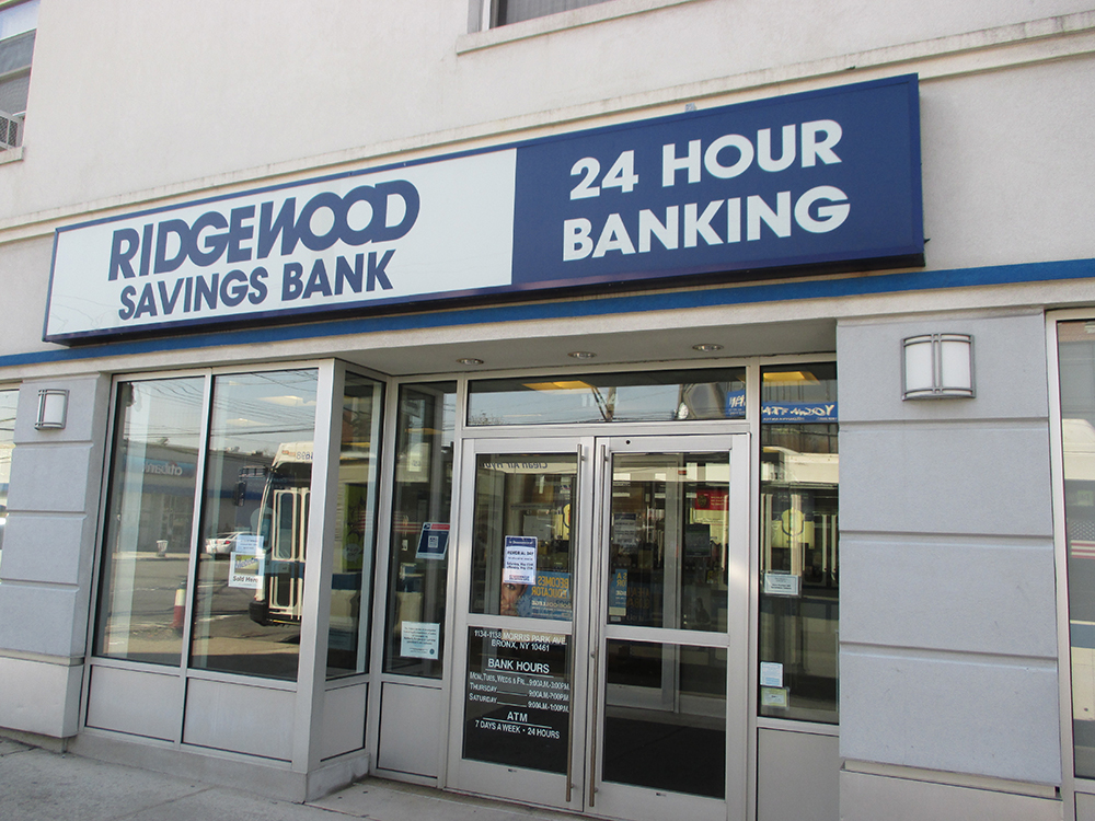 Photo of Ridgewood Savings Bank in Bronx City, New York, United States - 1 Picture of Point of interest, Establishment, Finance, Atm, Bank