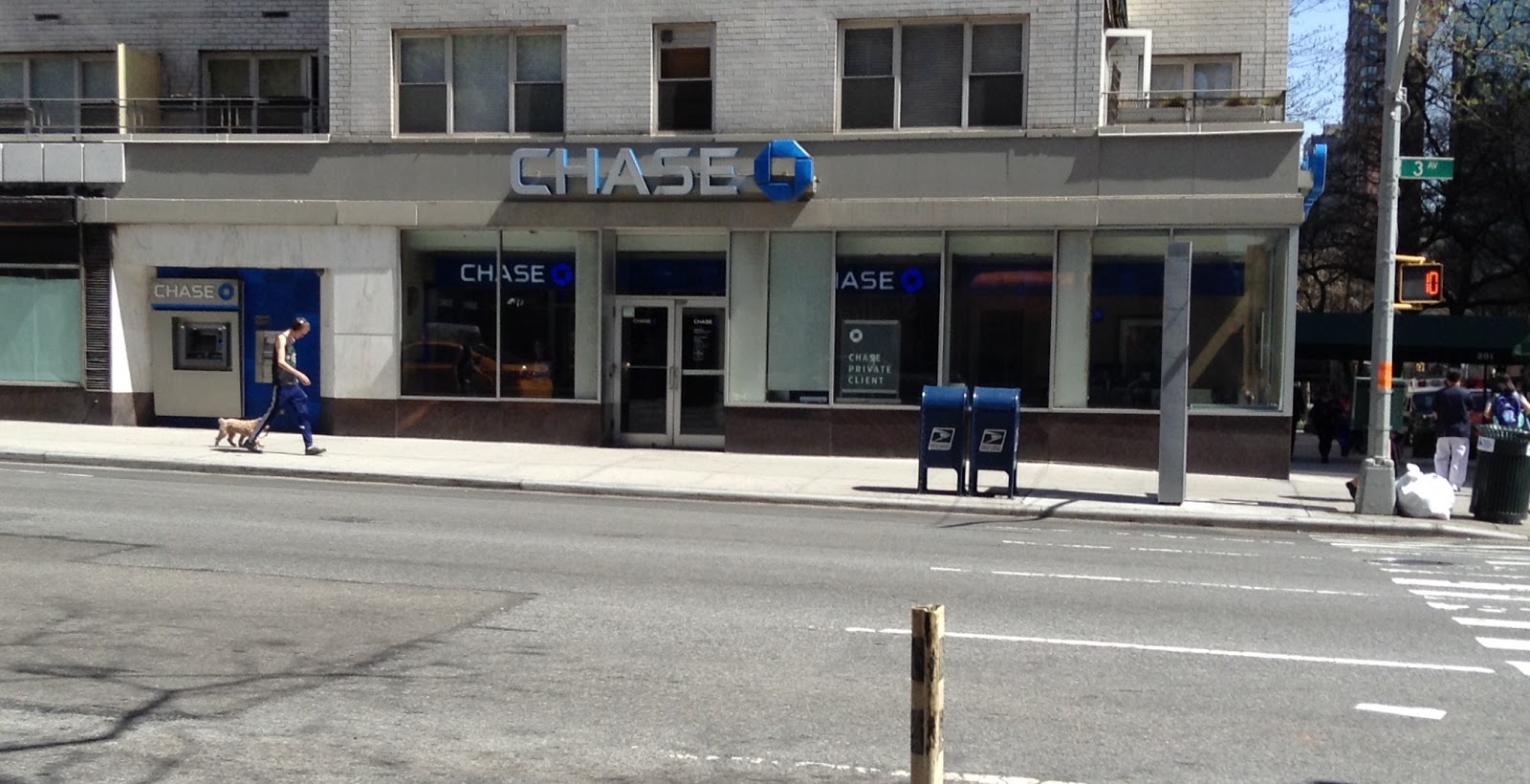 Photo of Chase Bank in New York City, New York, United States - 1 Picture of Point of interest, Establishment, Finance, Atm, Bank