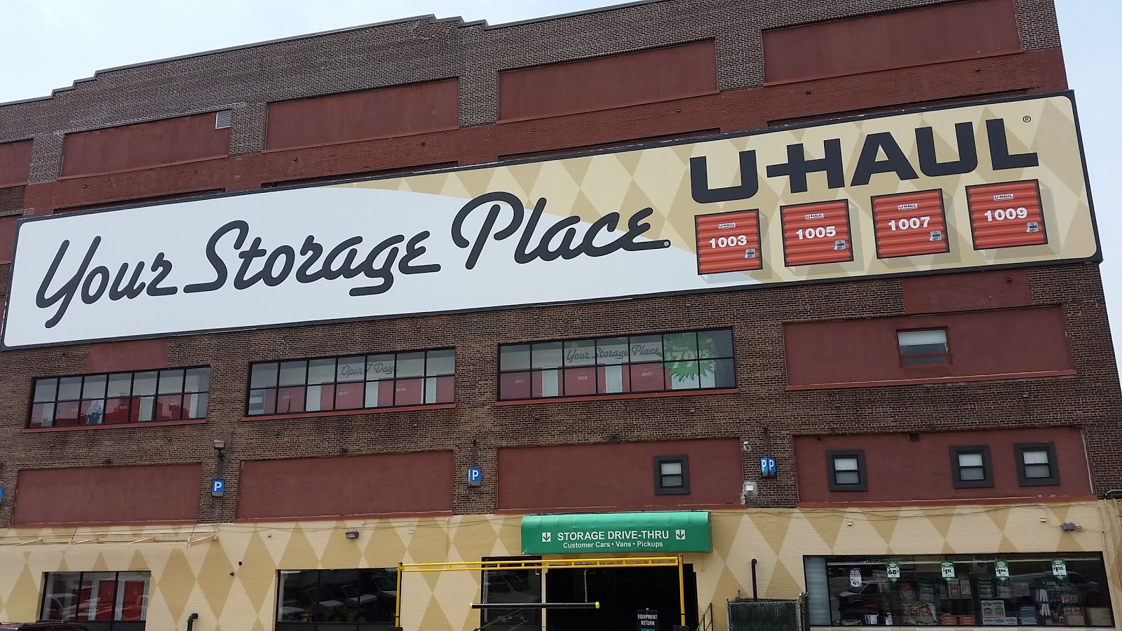 Photo of U-Haul Moving & Storage of Riverdale in Bronx City, New York, United States - 1 Picture of Point of interest, Establishment, Store, Moving company, Storage