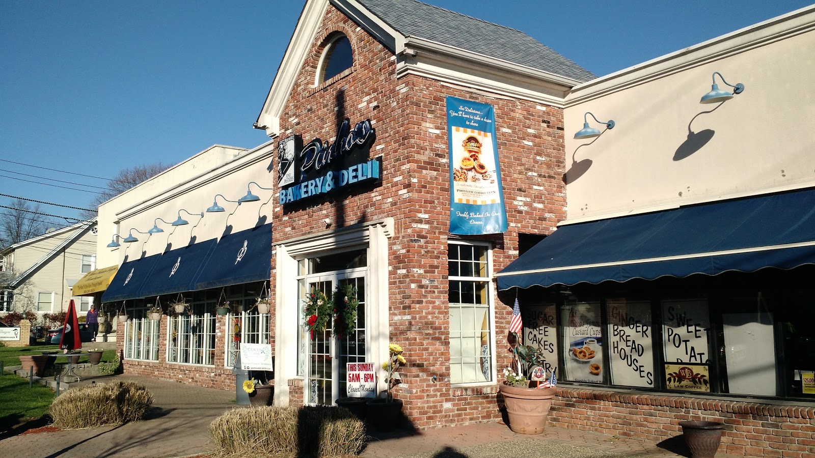 Photo of Pinho's Bakery in Roselle City, New Jersey, United States - 1 Picture of Food, Point of interest, Establishment, Store, Bakery