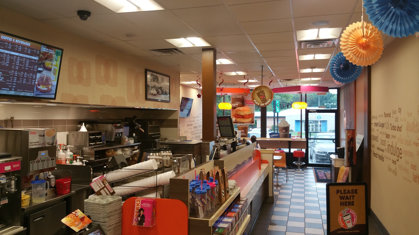 Photo of Dunkin Donuts in Yonkers City, New York, United States - 1 Picture of Food, Point of interest, Establishment, Store, Bakery