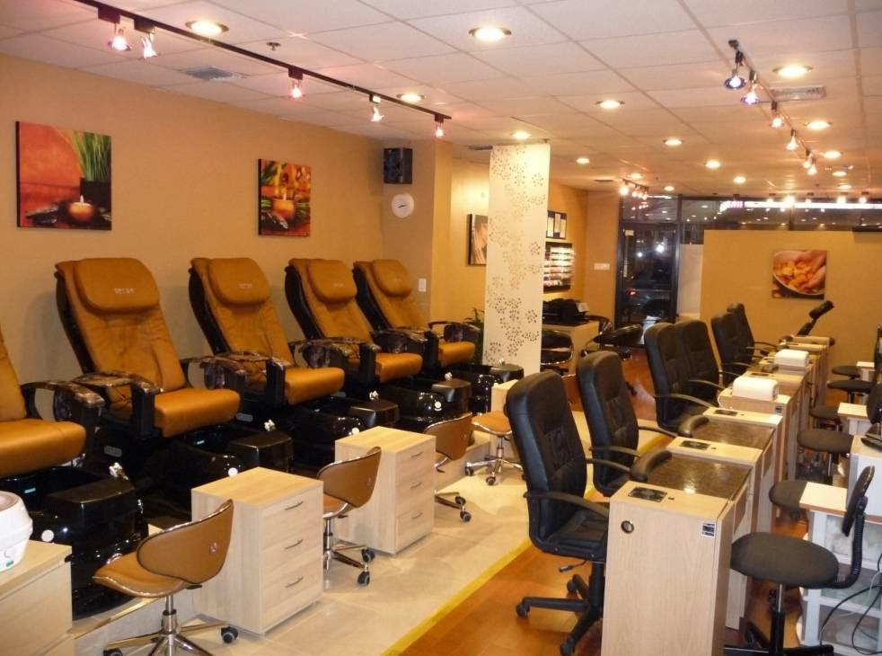 Photo of Fresh Meadows Nail & Spa in Fresh Meadows City, New York, United States - 1 Picture of Point of interest, Establishment, Health, Spa, Beauty salon, Hair care