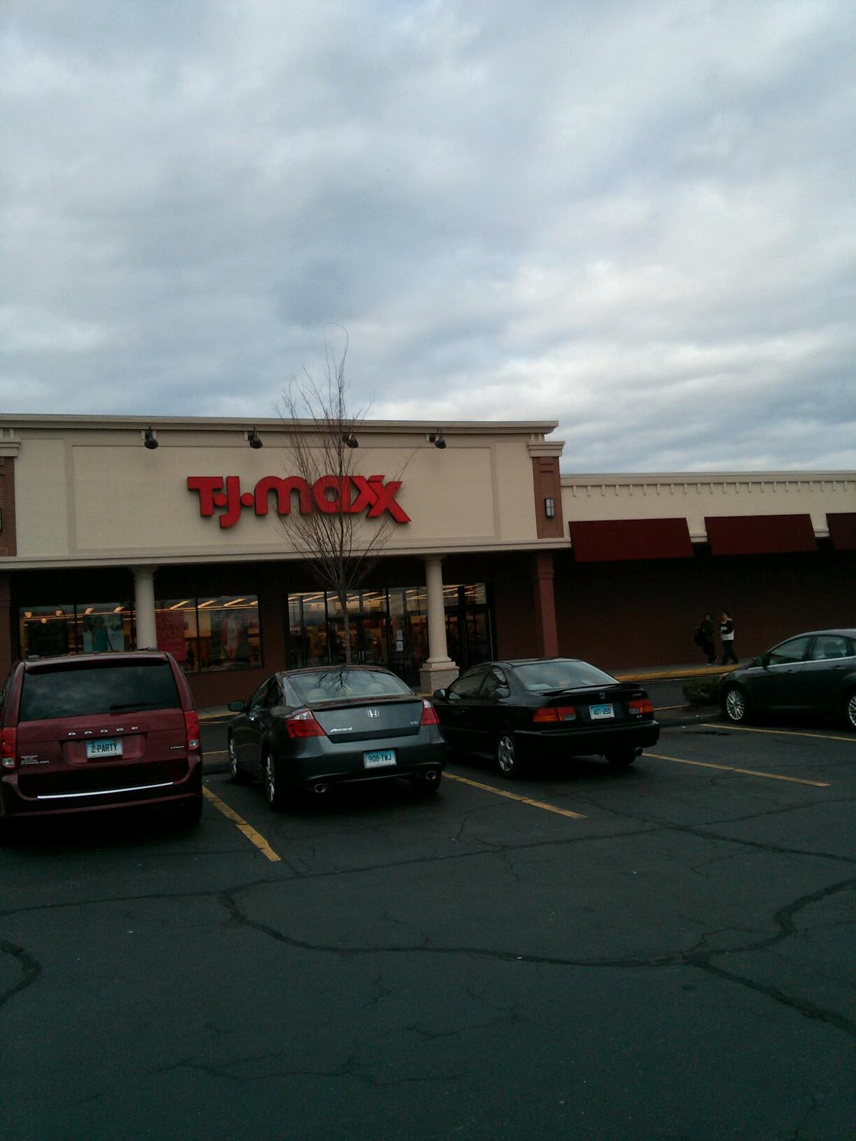 Photo of T.J. Maxx in Staten Island City, New York, United States - 1 Picture of Point of interest, Establishment, Store, Department store