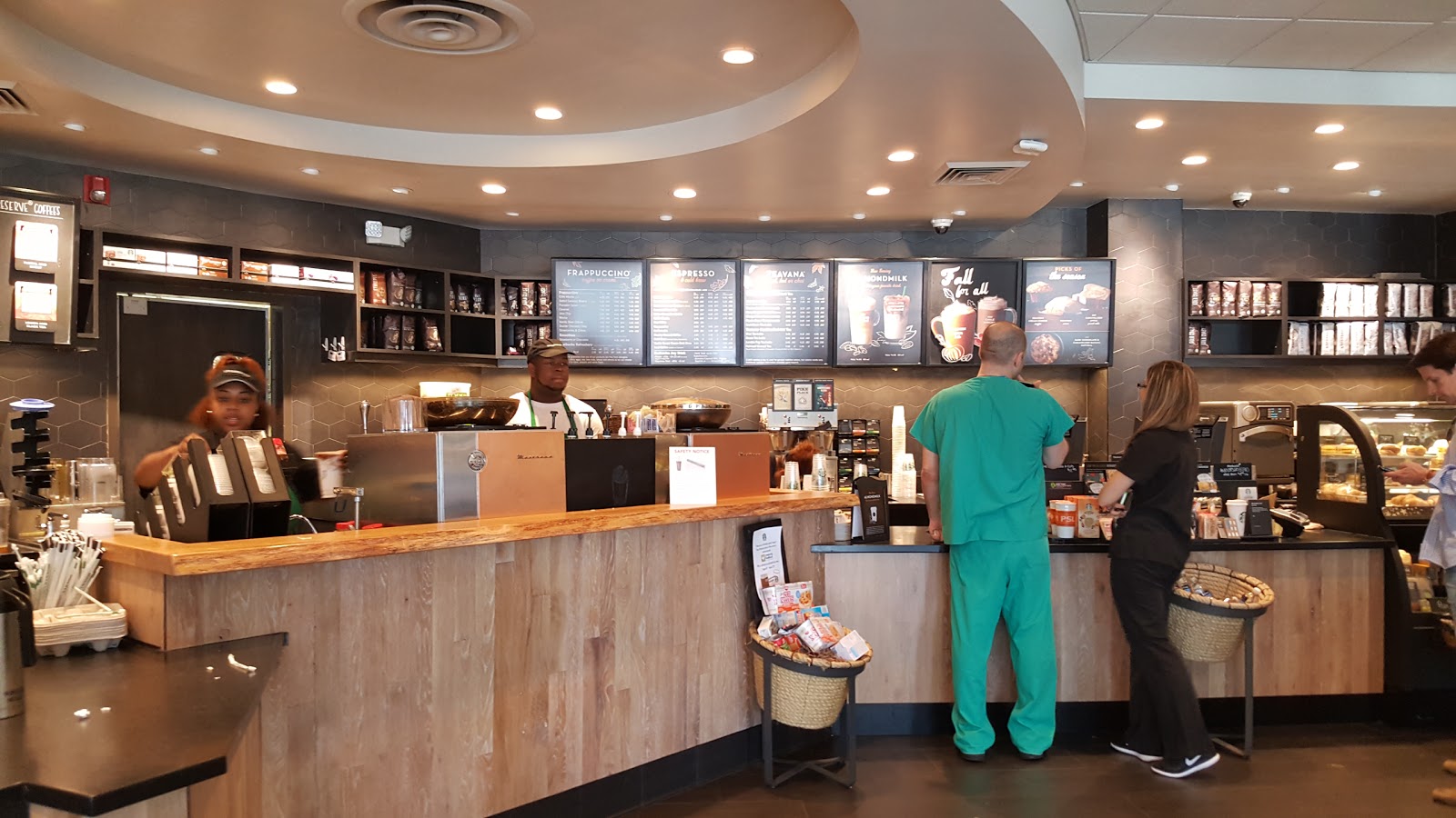 Photo of Starbucks in Englewood City, New Jersey, United States - 4 Picture of Food, Point of interest, Establishment, Store, Cafe