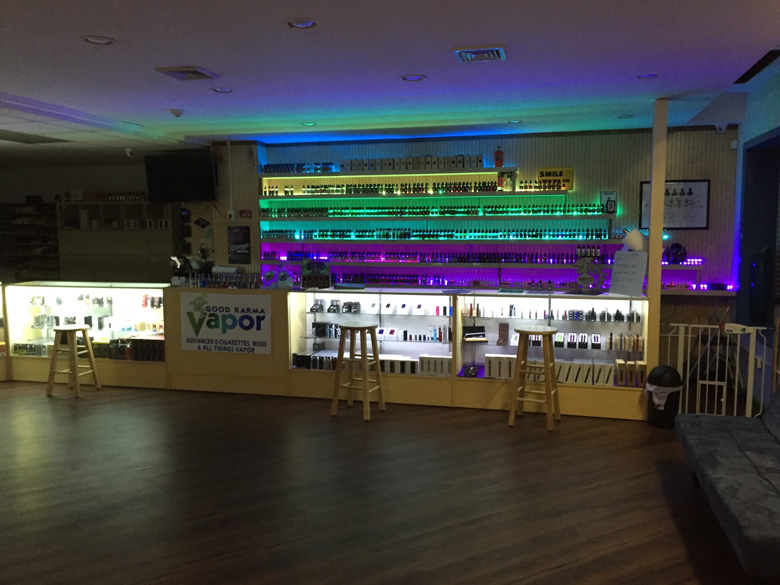 Photo of Good Karma Vapor in Saddle Brook City, New Jersey, United States - 1 Picture of Point of interest, Establishment, Store, Electronics store