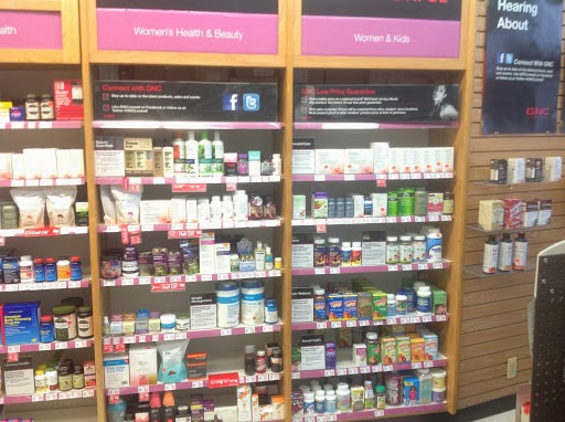 Photo of GNC in Flushing City, New York, United States - 3 Picture of Food, Point of interest, Establishment, Store, Health