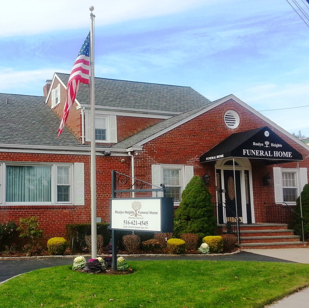 Photo of Roslyn Heights Funeral Home in Roslyn Heights City, New York, United States - 1 Picture of Point of interest, Establishment, Funeral home