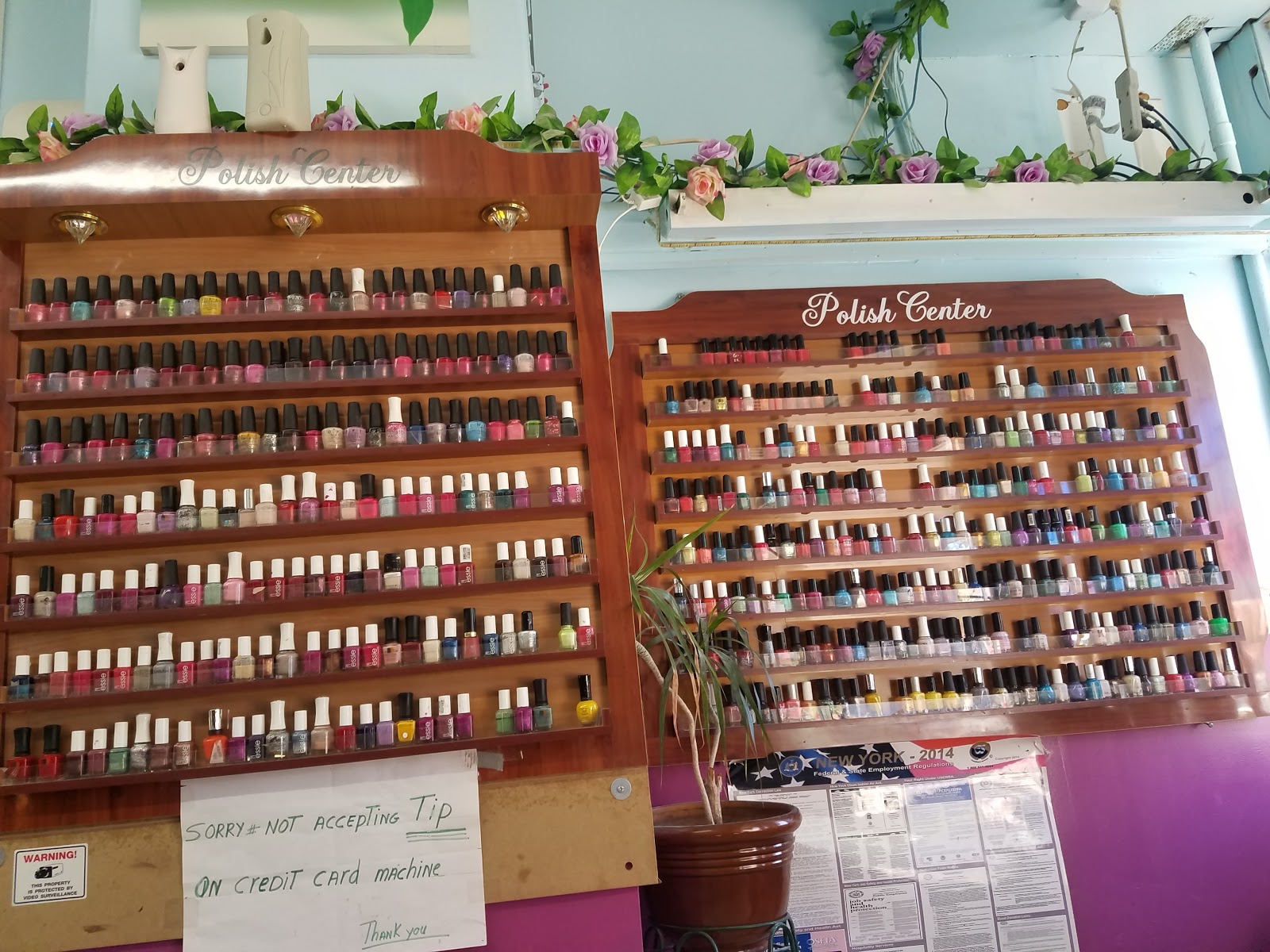 Photo of Royal Diamond Nail in Bronx City, New York, United States - 2 Picture of Point of interest, Establishment, Beauty salon, Hair care