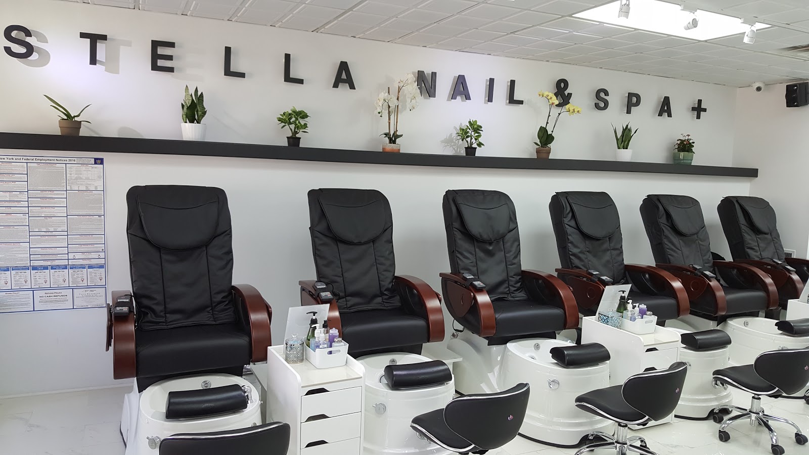 Photo of STELLA NAIL & SPA PLUS in Rockville Centre City, New York, United States - 3 Picture of Point of interest, Establishment, Beauty salon, Hair care