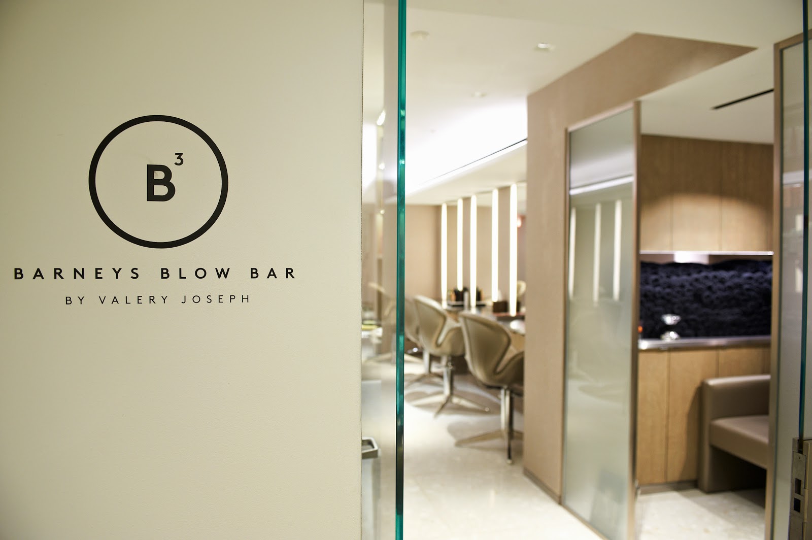 Photo of B3 Barneys Blow Bar By Valery Joseph in New York City, New York, United States - 2 Picture of Point of interest, Establishment, Beauty salon, Hair care