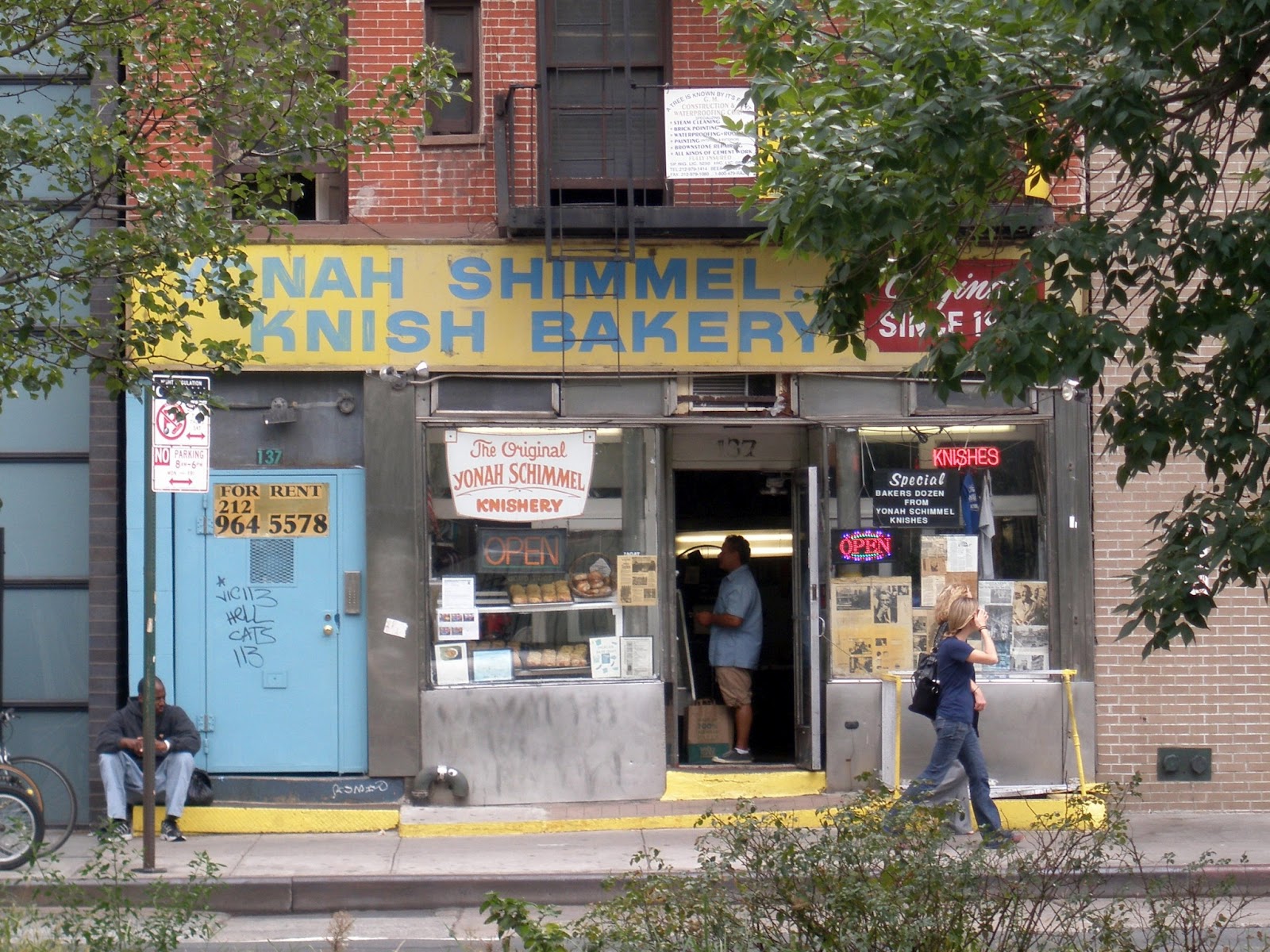 Photo of Yonah Schimmel Knish Bakery in New York City, New York, United States - 4 Picture of Food, Point of interest, Establishment, Store, Bakery