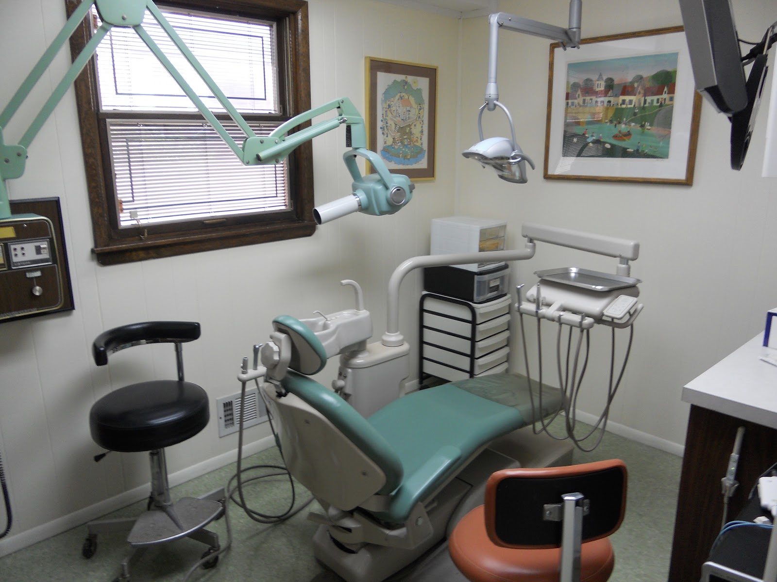 Photo of Trushkowsky Richard DDS in Staten Island City, New York, United States - 2 Picture of Point of interest, Establishment, Health, Dentist