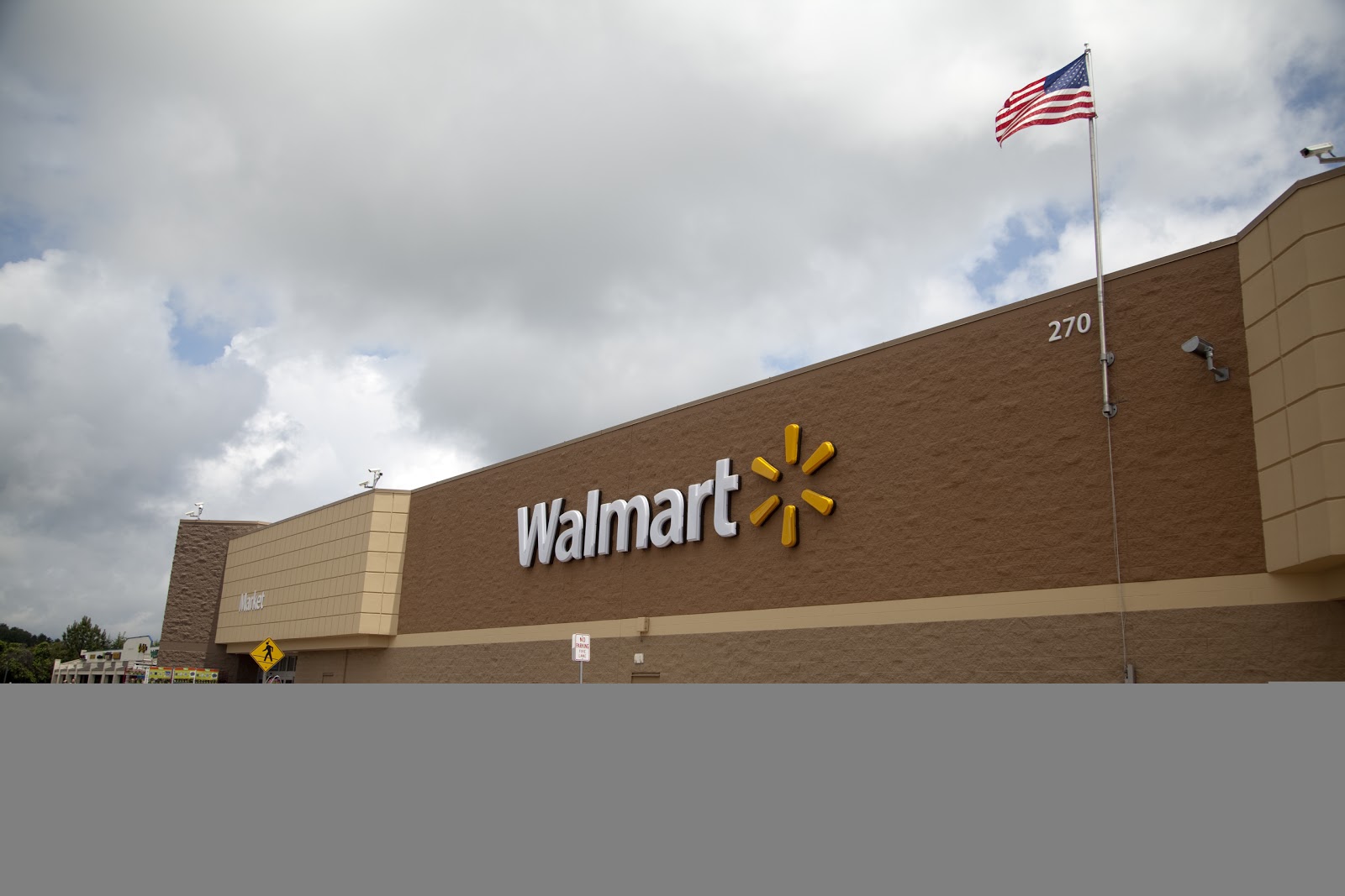 Photo of Walmart in Uniondale City, New York, United States - 1 Picture of Food, Point of interest, Establishment, Store, Grocery or supermarket, Department store