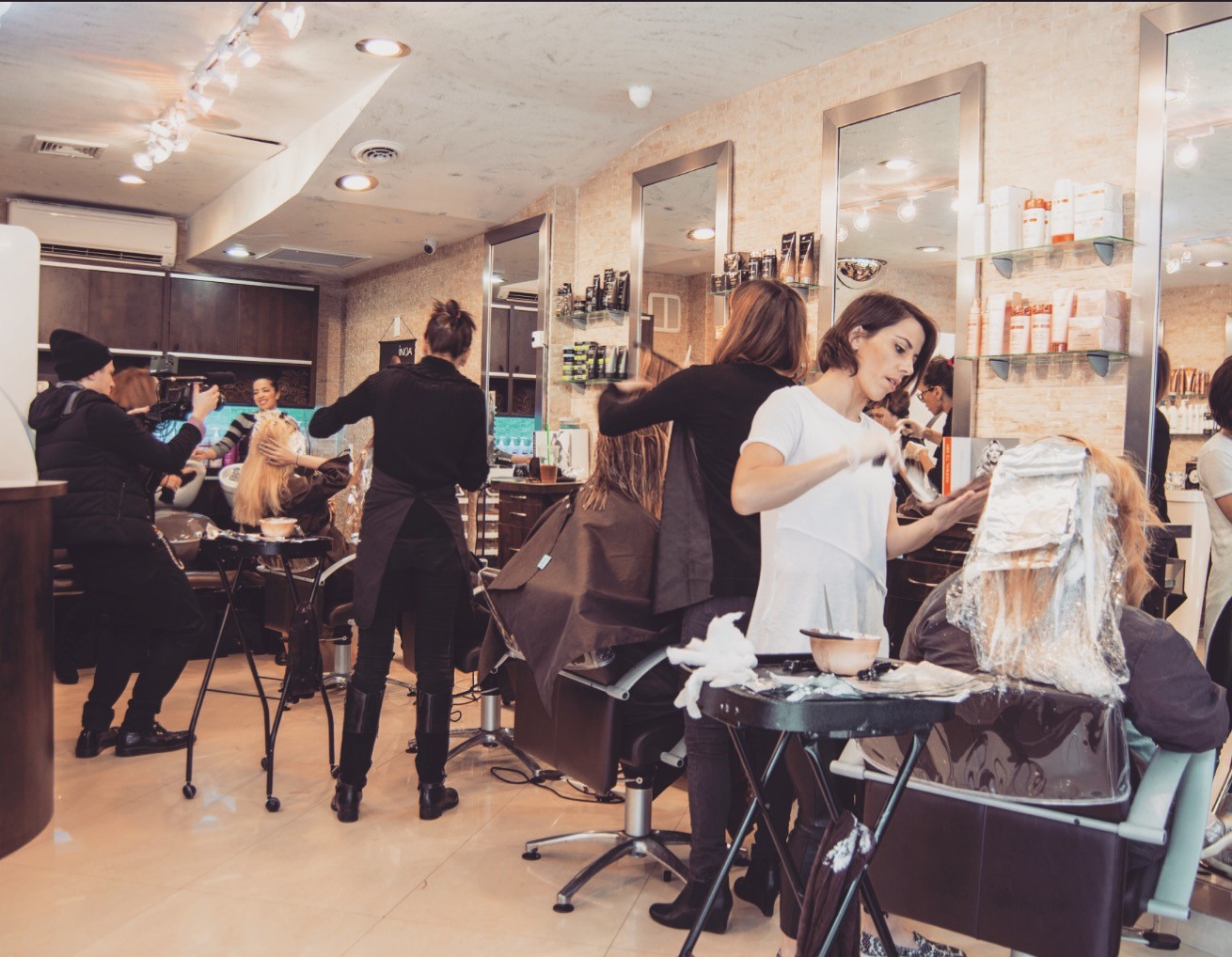 Photo of Aaron Emanuel Salon in New York City, New York, United States - 7 Picture of Point of interest, Establishment, Beauty salon, Hair care