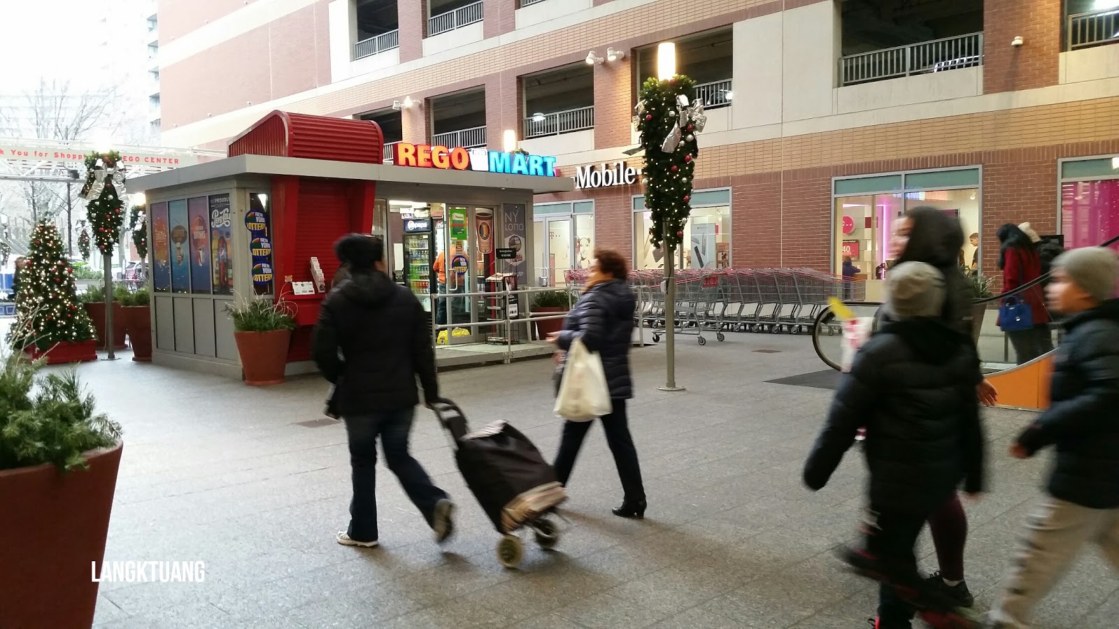 Photo of Rego Mart in Queens City, New York, United States - 1 Picture of Point of interest, Establishment, Store