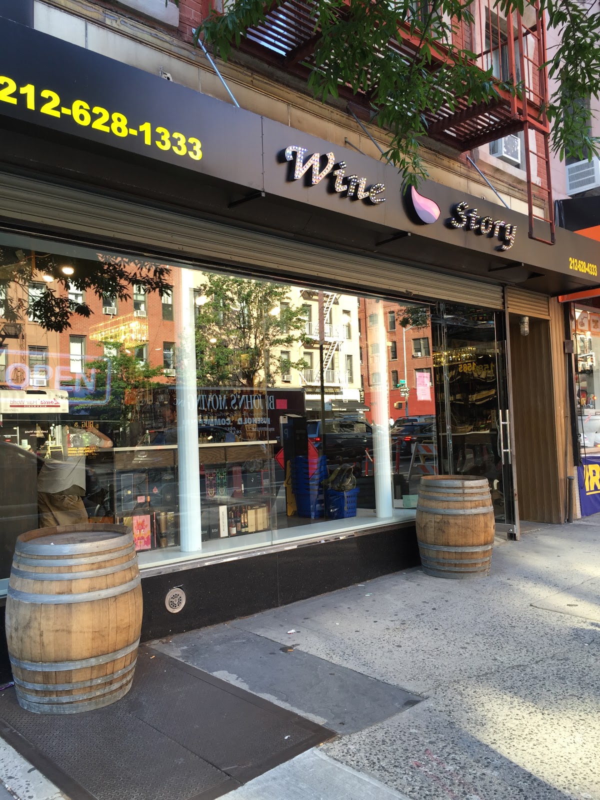 Photo of Wine Story in New York City, New York, United States - 2 Picture of Food, Point of interest, Establishment, Store, Liquor store