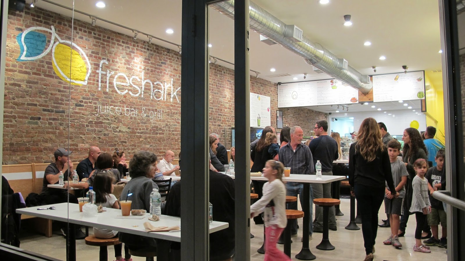 Photo of Freshark Juice Bar & Grill in Rockville Centre City, New York, United States - 5 Picture of Restaurant, Food, Point of interest, Establishment