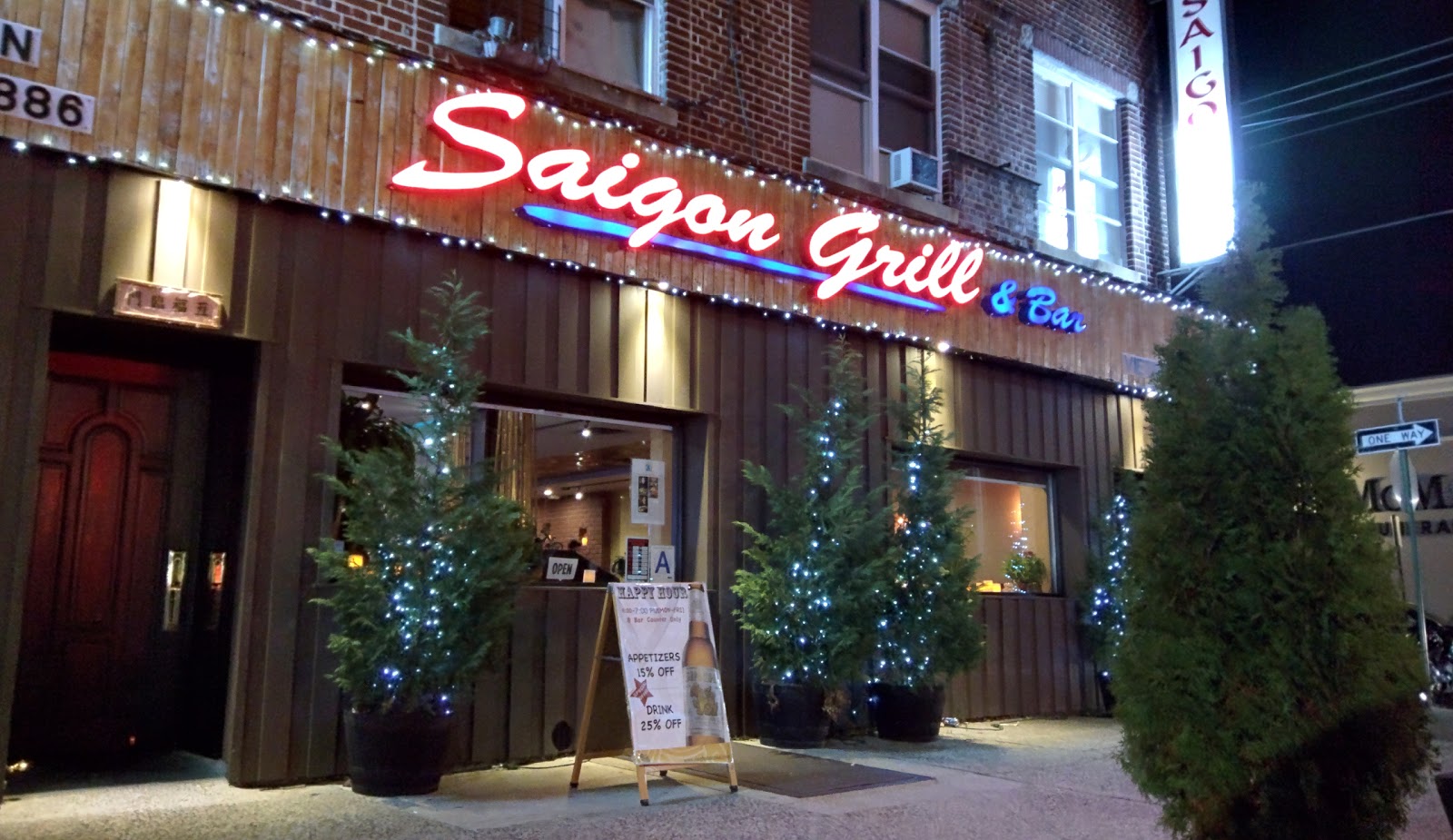 Photo of Saigon Grill and Bar in New York City, New York, United States - 3 Picture of Restaurant, Food, Point of interest, Establishment