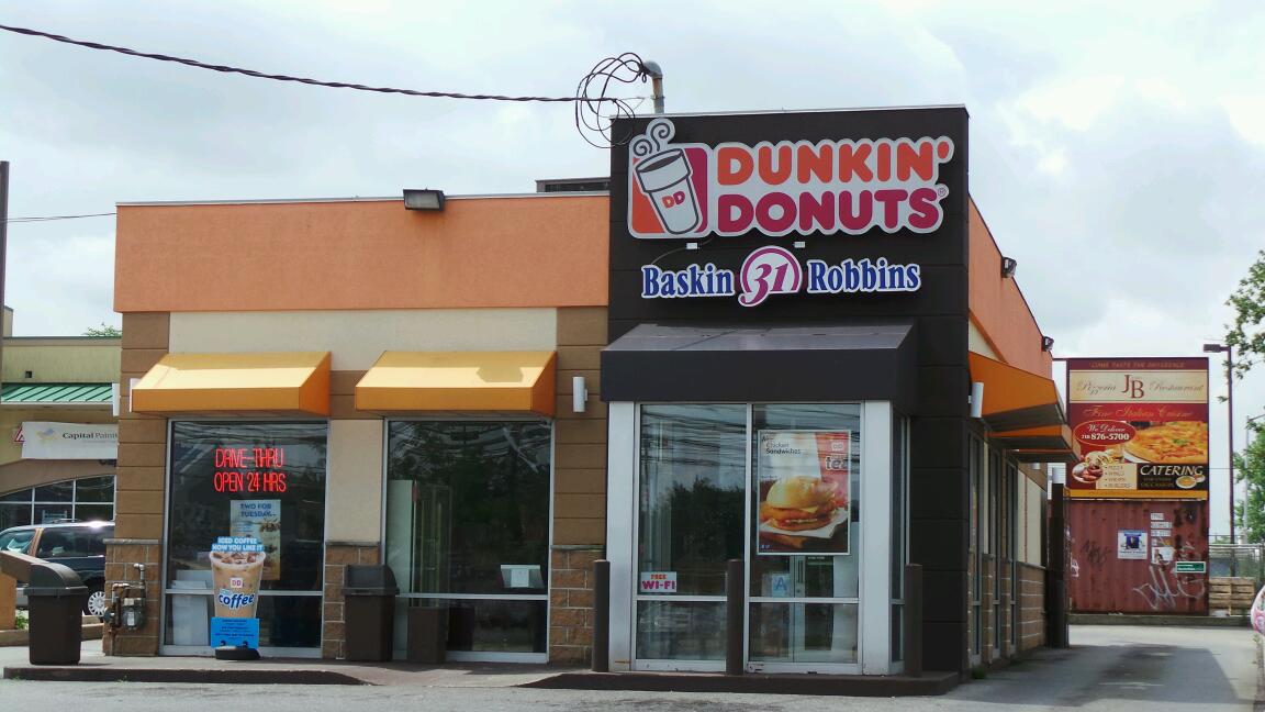 Photo of Dunkin' Donuts in Staten Island City, New York, United States - 1 Picture of Restaurant, Food, Point of interest, Establishment, Store, Cafe, Bar, Bakery