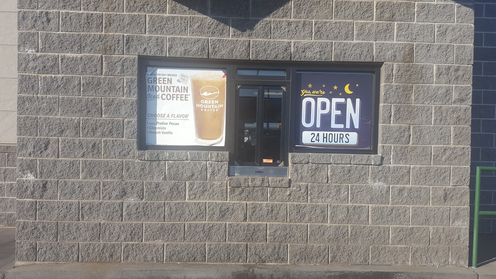 Photo of Sonic Drive-In in Elizabeth City, New Jersey, United States - 3 Picture of Restaurant, Food, Point of interest, Establishment, Meal takeaway