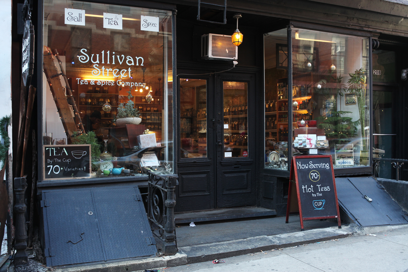 Photo of Sullivan Street Tea & Spice Company in New York City, New York, United States - 4 Picture of Food, Point of interest, Establishment, Store