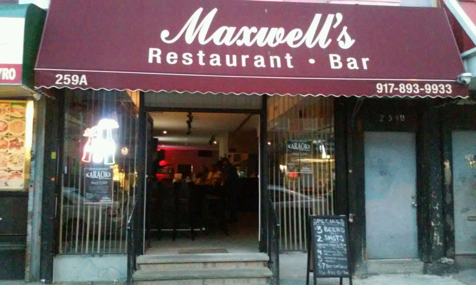 Photo of Maxwells Restaurant Bar in Kings County City, New York, United States - 1 Picture of Point of interest, Establishment, Bar