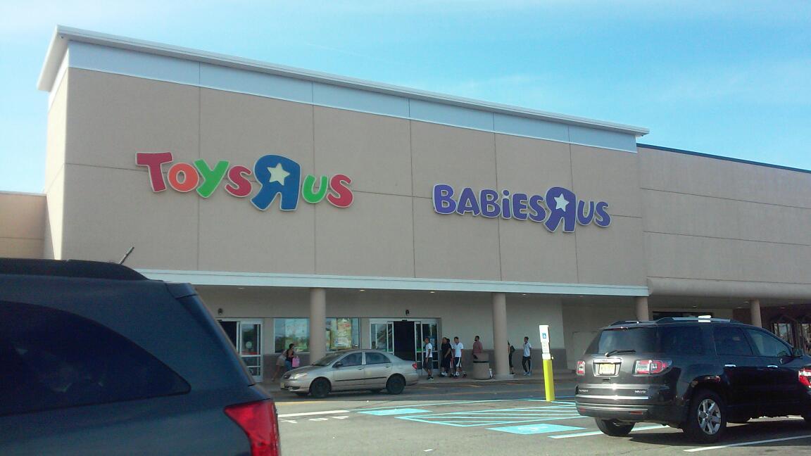 Photo of Toys“R”Us in Wayne City, New Jersey, United States - 1 Picture of Point of interest, Establishment