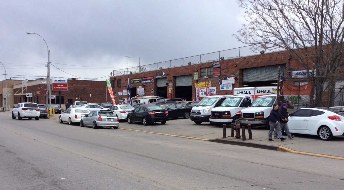 Photo of U-Haul Neighborhood Dealer in Bronx City, New York, United States - 2 Picture of Point of interest, Establishment