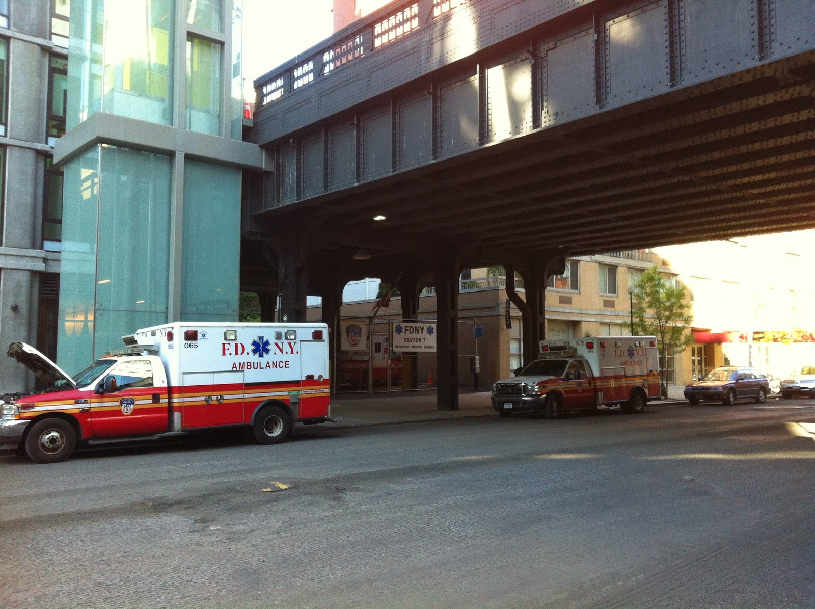 Photo of FDNY EMS Station 7 in New York City, New York, United States - 1 Picture of Point of interest, Establishment, Health, Doctor