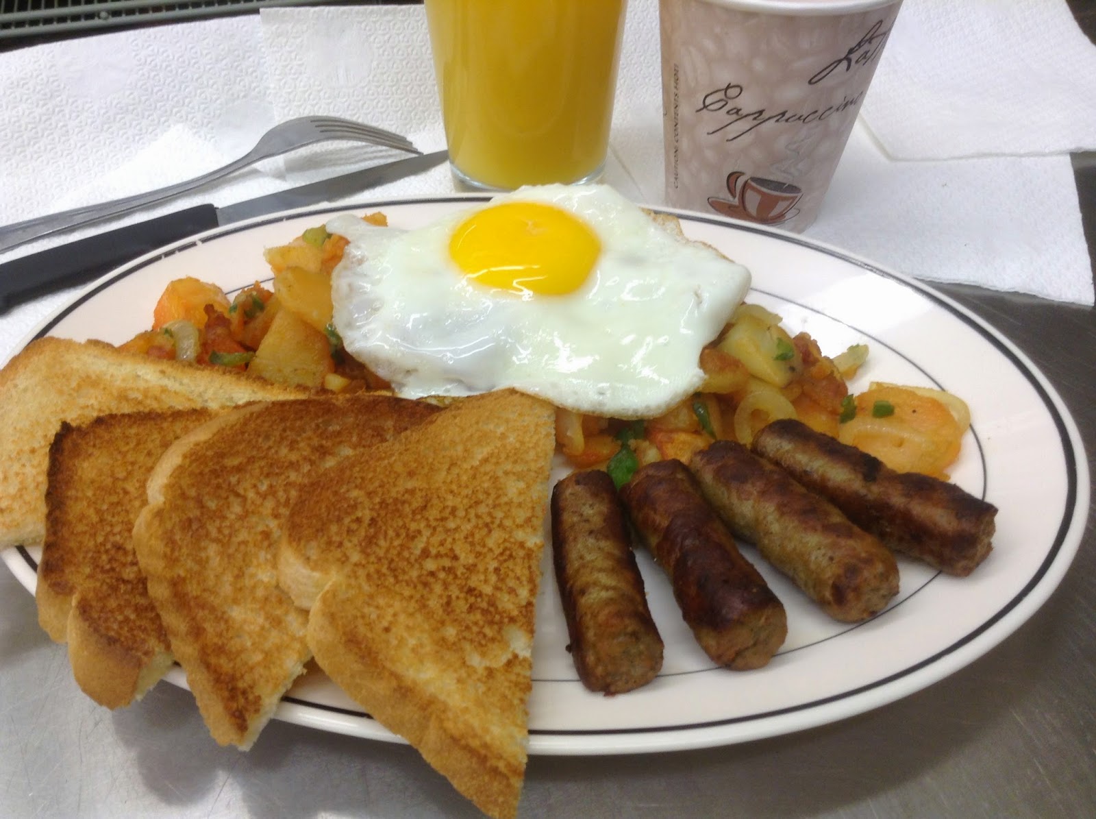 Photo of Kennedy Deli Grocery in Jersey City, New Jersey, United States - 3 Picture of Food, Point of interest, Establishment, Store, Grocery or supermarket