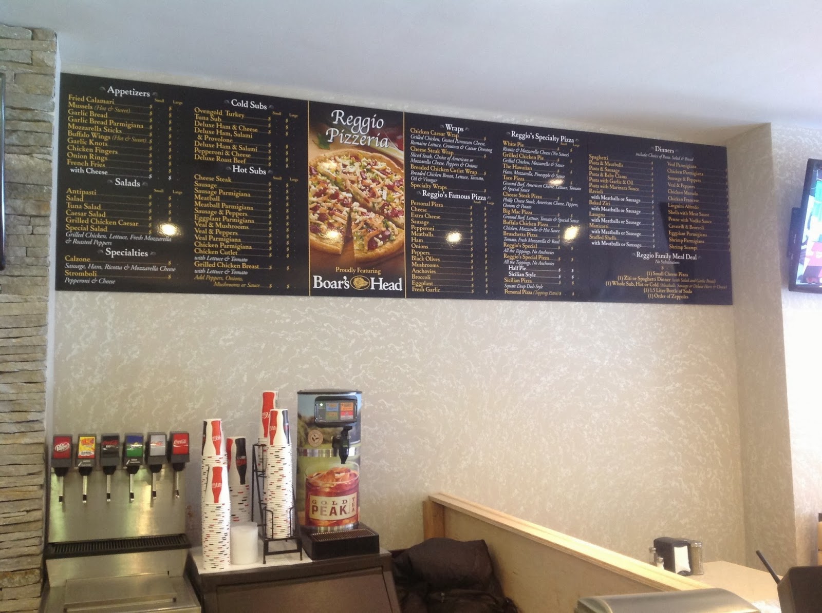 Photo of Reggio Pizzeria in Union City, New Jersey, United States - 4 Picture of Restaurant, Food, Point of interest, Establishment