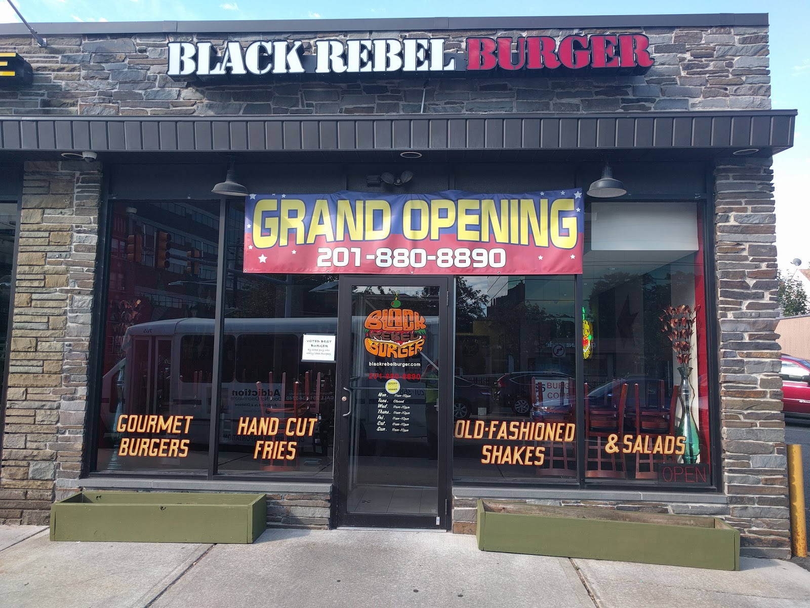 Photo of Black Rebel Burger in Hackensack City, New Jersey, United States - 1 Picture of Restaurant, Food, Point of interest, Establishment