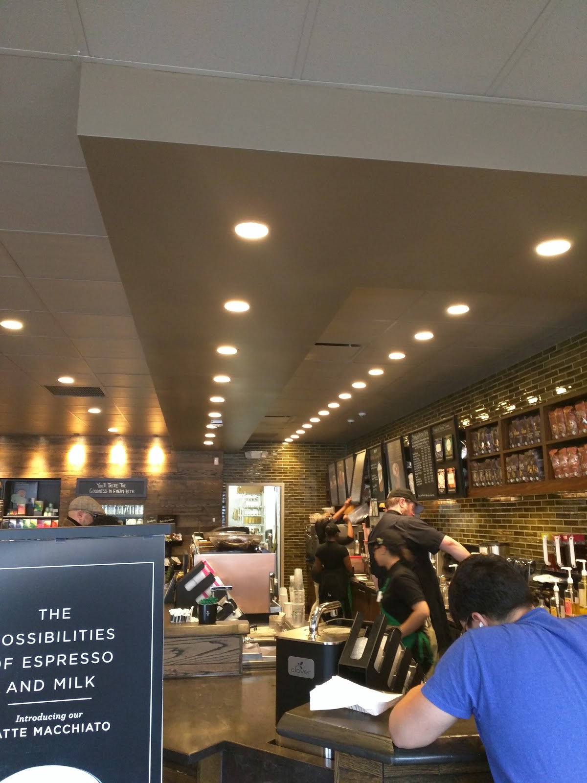 Photo of Starbucks in Queens City, New York, United States - 2 Picture of Food, Point of interest, Establishment, Store, Cafe