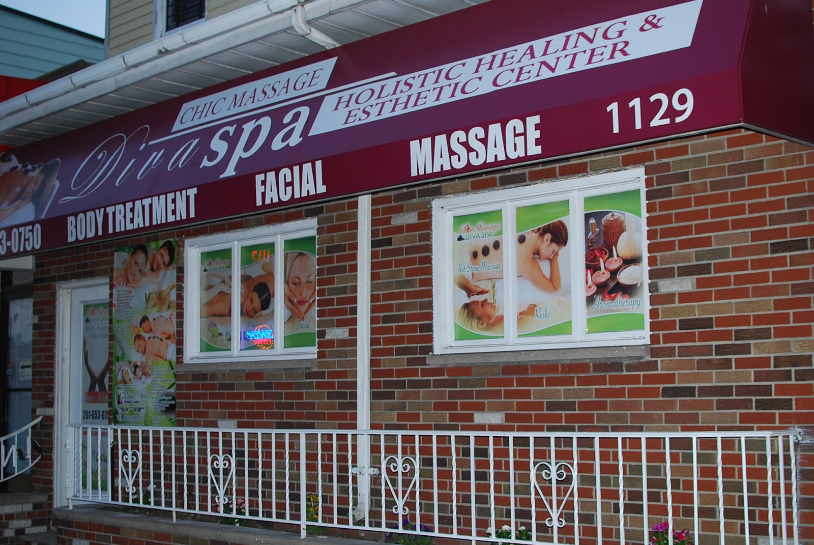 Photo of Chic Diva Spa / Chic Massage LLC in North Bergen City, New Jersey, United States - 5 Picture of Food, Point of interest, Establishment, Store, Health, Spa, Beauty salon, Hair care