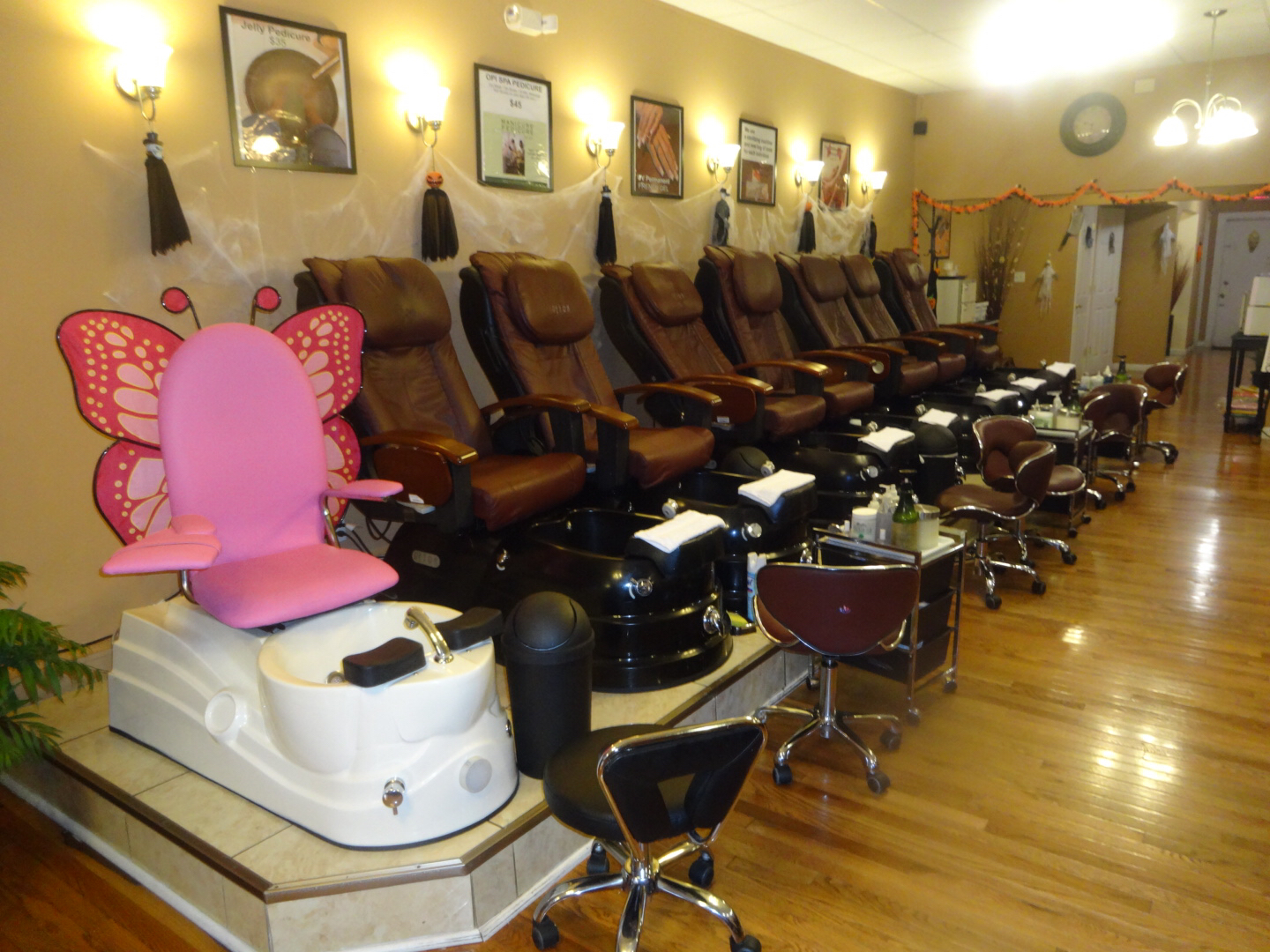 Photo of First Class Nails Spa LLC in South Orange City, New Jersey, United States - 7 Picture of Point of interest, Establishment, Beauty salon, Hair care