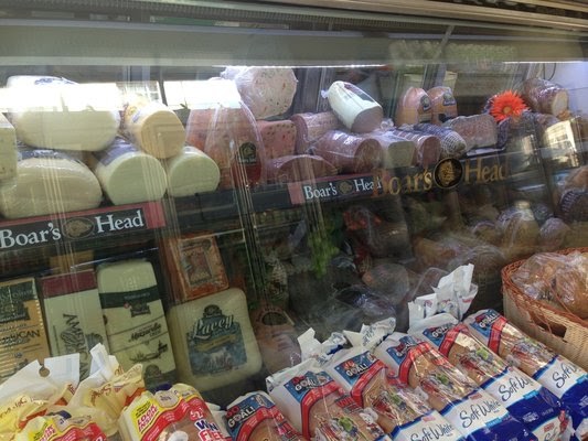 Photo of Fort Hamilton Bagels & Deli in Brooklyn City, New York, United States - 2 Picture of Food, Point of interest, Establishment, Store, Bakery