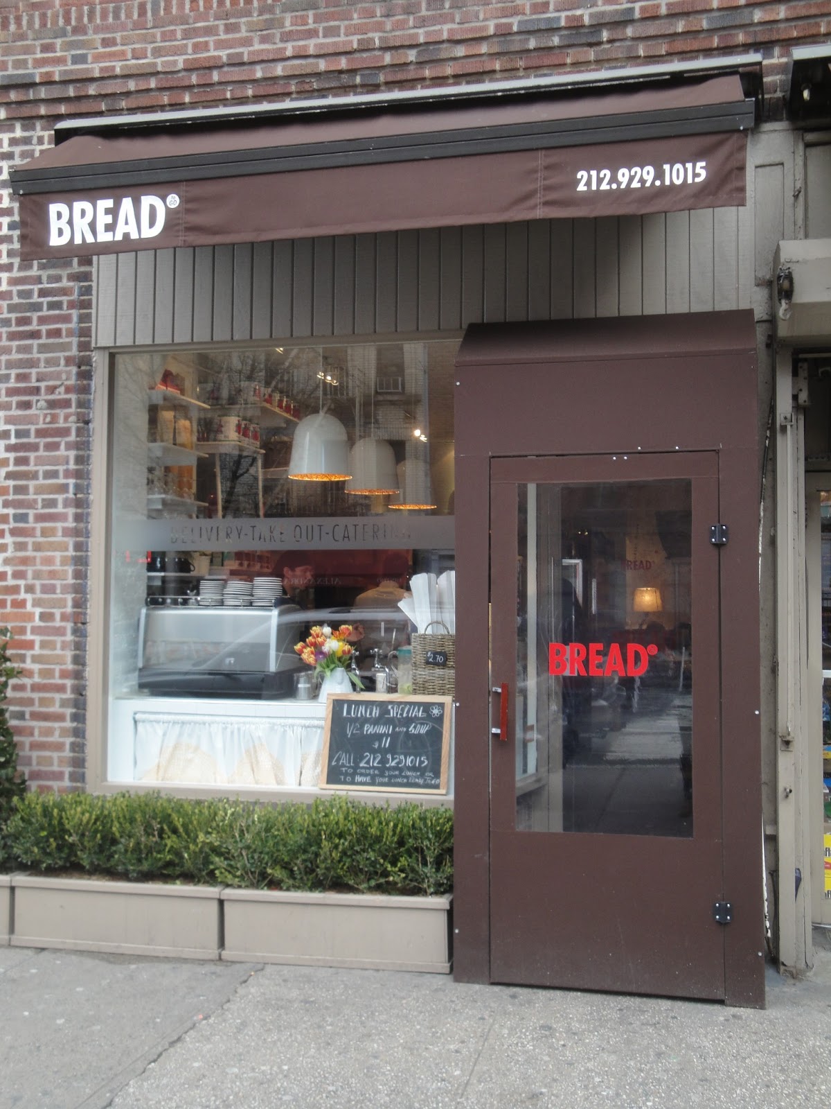 Photo of Bread in New York City, New York, United States - 1 Picture of Restaurant, Food, Point of interest, Establishment, Meal takeaway
