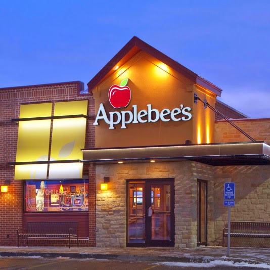 Photo of Applebee's in Westbury City, New York, United States - 1 Picture of Restaurant, Food, Point of interest, Establishment, Bar